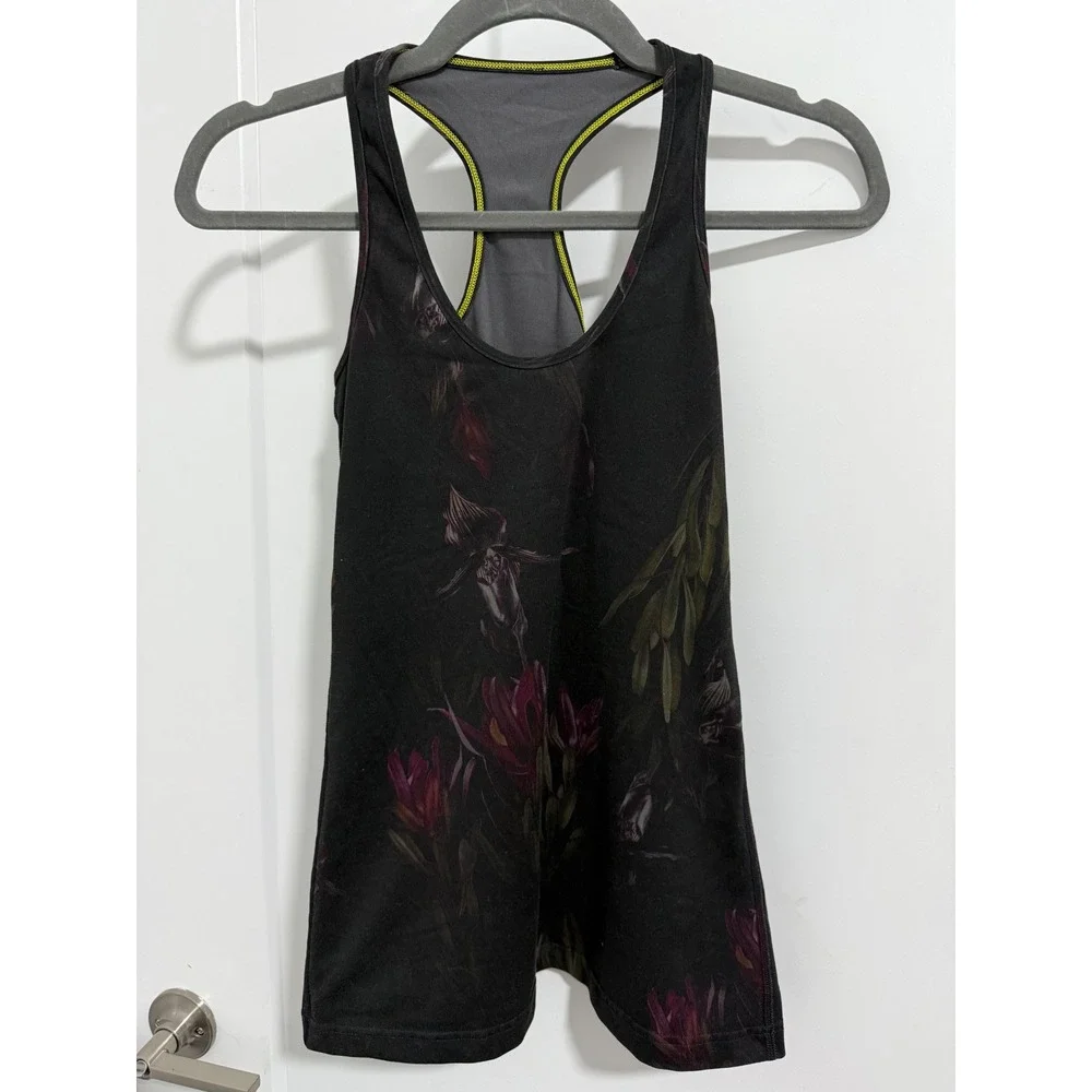 Lululemon Cool Racerback Workout Tank Top Floral Print Black‎ Athletic 4